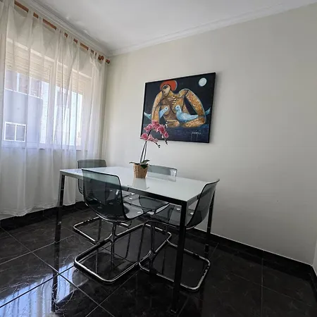 Completo A 15 Min Del Aeropuerto Y La Playa